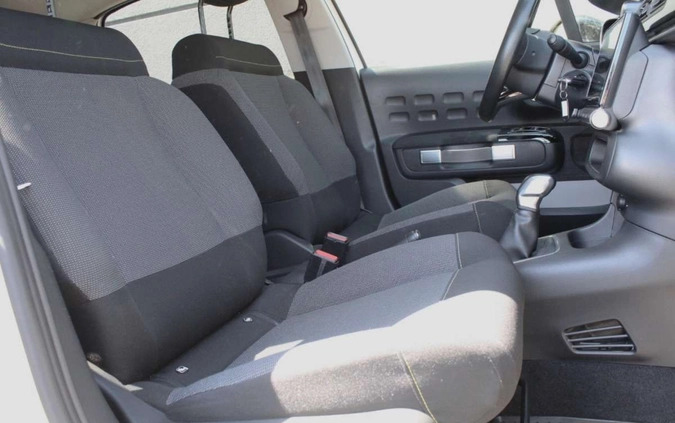 Citroen C3 cena 43900 przebieg: 76999, rok produkcji 2017 z Raszków małe 667